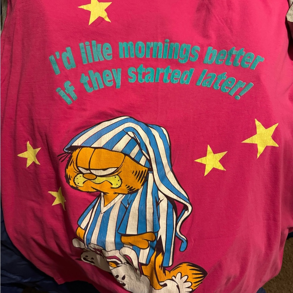 Vintage Garfield shirt